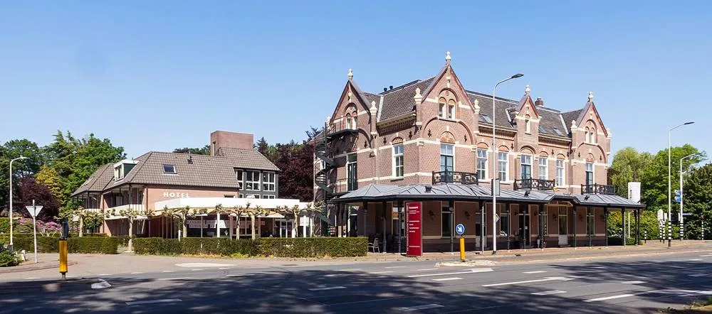 Laag-Keppel: Laag Keppel, zorghotel de Gouden Leeuw 1876-wikinr203 IMG 5436 2020-05-09 15.33